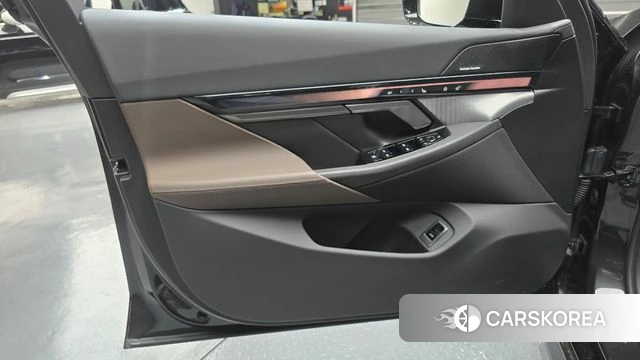 BMW 5 Series (G60) id 4200694 из Кореи 16