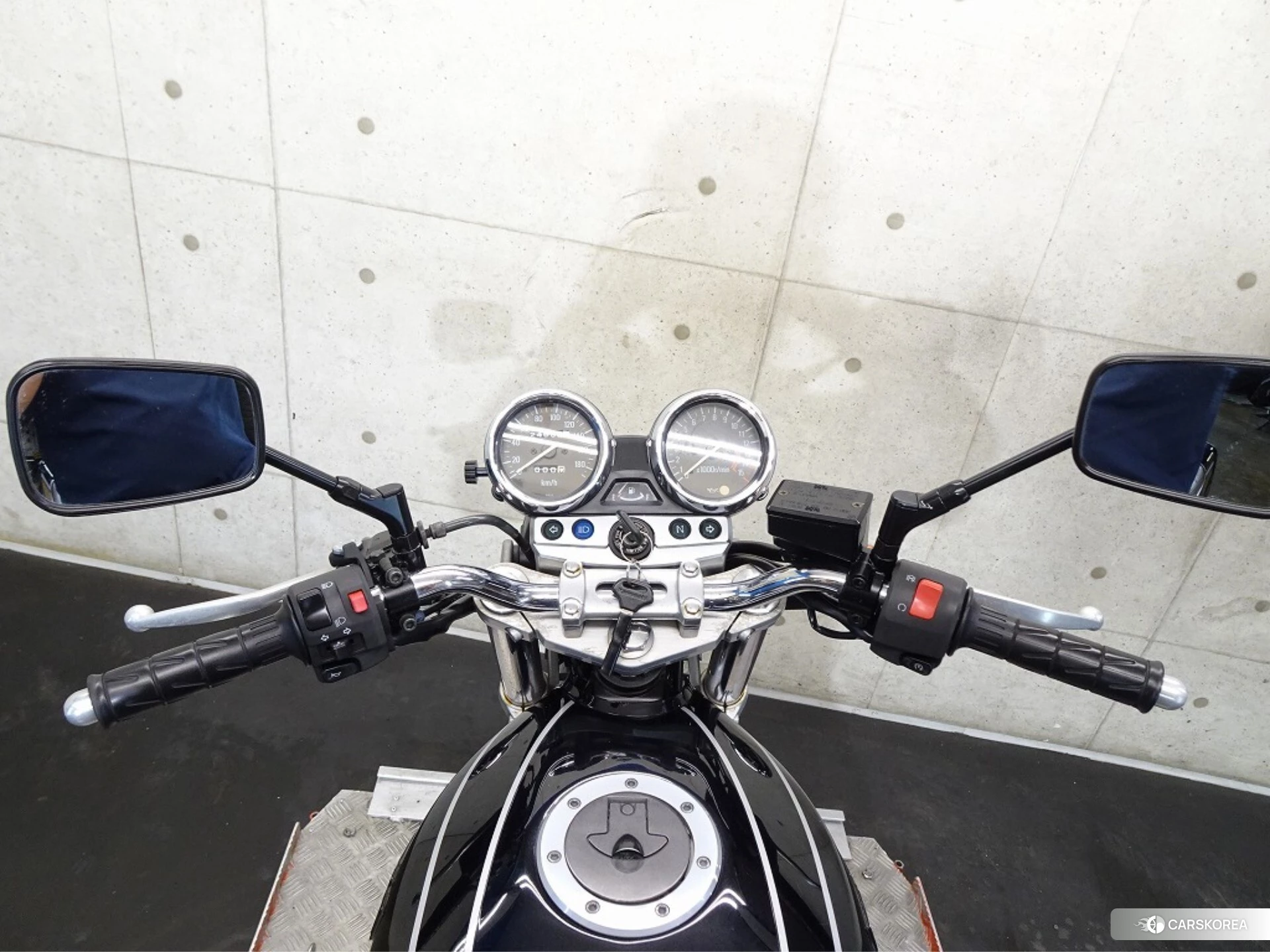 Kawasaki ZEPHYR 400 id 3950491 из Японии 16