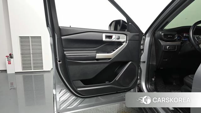 Ford Explorer 6th Generation id 4284210 из Кореи 16