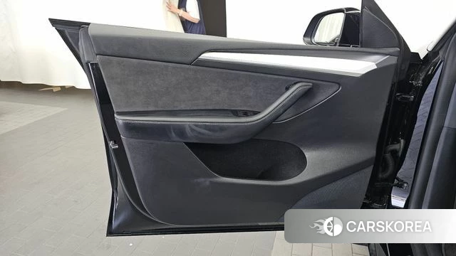 Tesla Model Y id 4783504 из Кореи 16