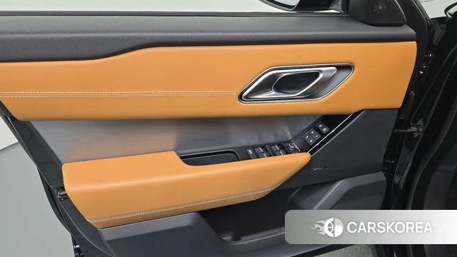 Land Rover Range Rover Velar id 4591344 из Кореи 16