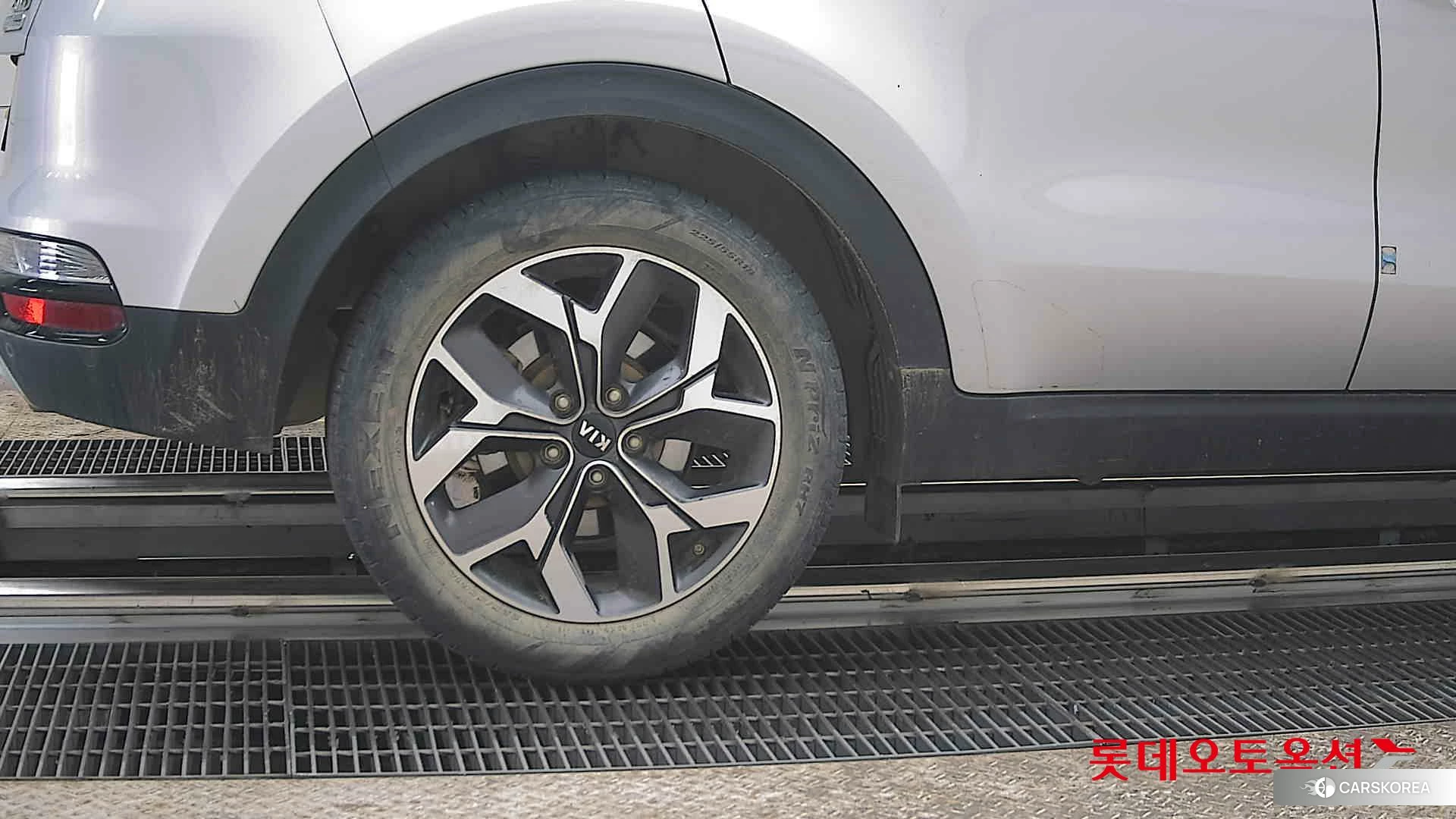 Kia Sportage id 3875782 из Кореи 16