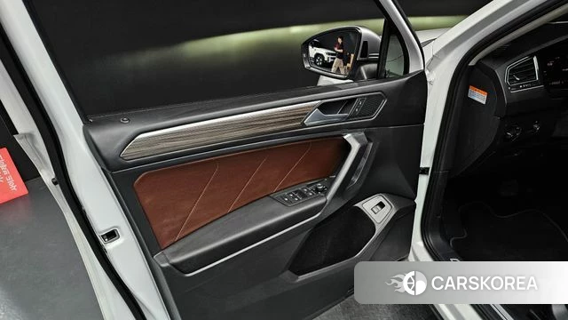 Volkswagen Tiguan Allspace id 4428287 из Кореи 16