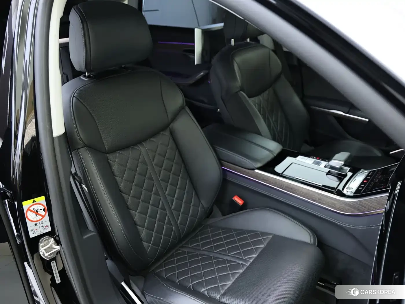Audi A8 id 4548342 из Китая 16