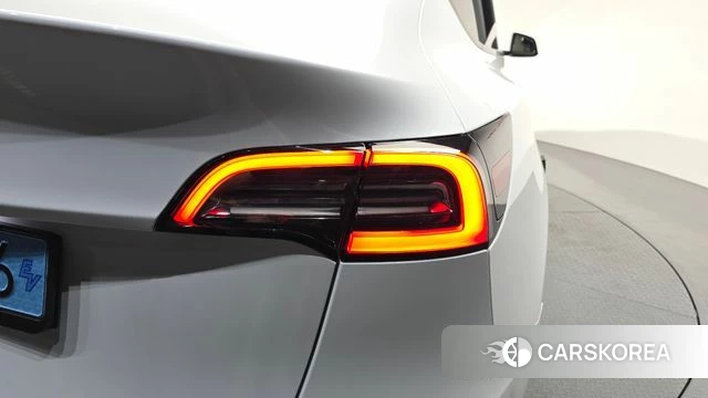 Tesla Model Y id 4579277 из Кореи 16