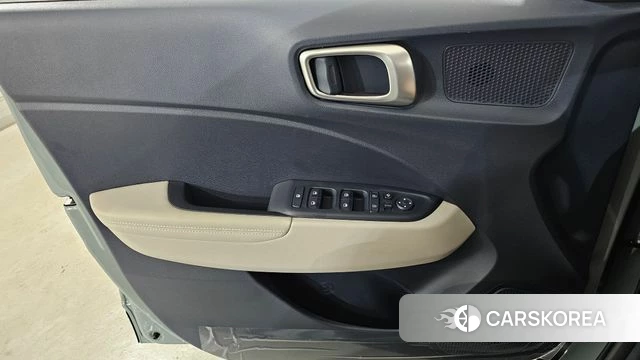 Hyundai Venue id 4612329 из Кореи 16