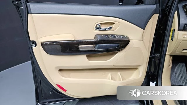 Kia The New Carnival id 4605317 из Кореи 16