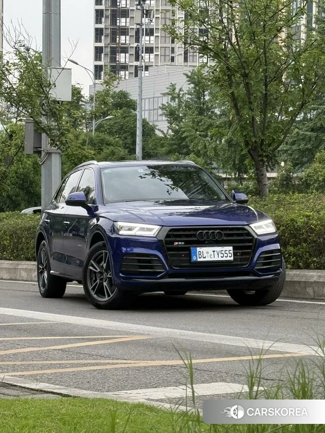 Audi Q5L id 4380363 из Китая 16