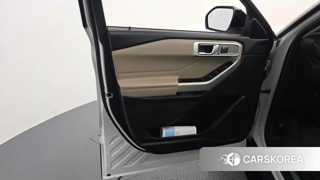 Ford Explorer 6th Generation id 4586456 из Кореи 16