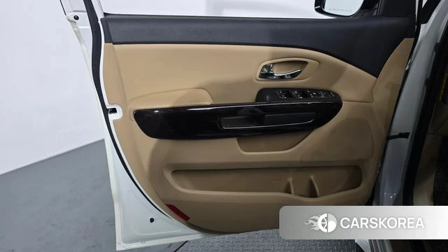 Kia The New Carnival id 4587007 из Кореи 16