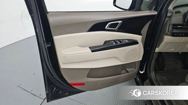 Kia Carnival 4th generation id 4294010 из Кореи 16