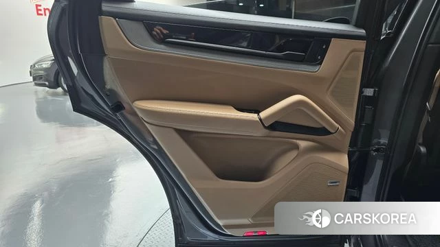 Porsche Cayenne (PO536) id 4640410 из Кореи 16