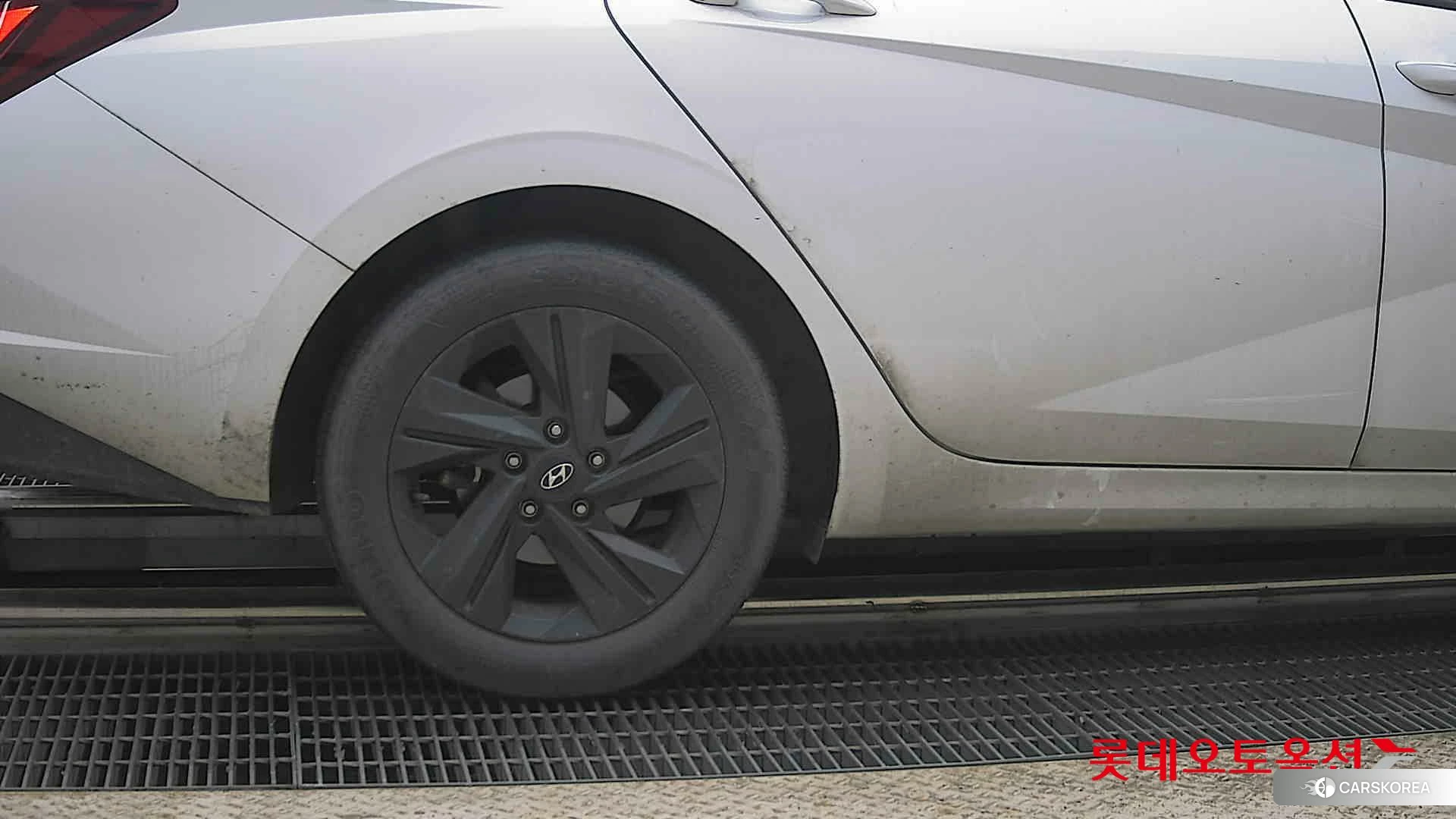 Hyundai Avante id 4289382 из Кореи 16