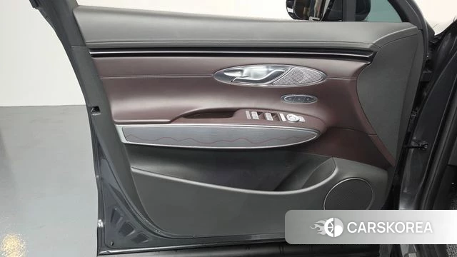 Genesis GV70 id 4377055 из Кореи 16