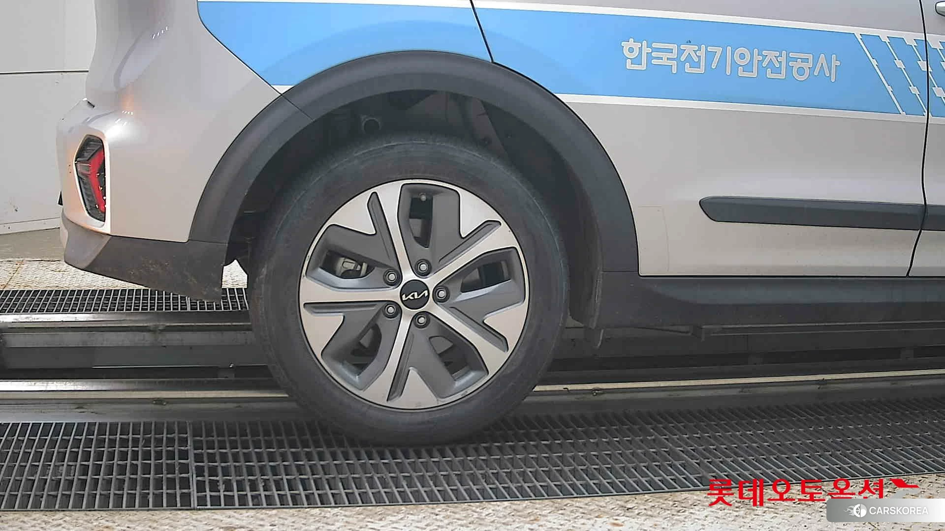 Kia Niro Plus id 4679390 из Кореи 16