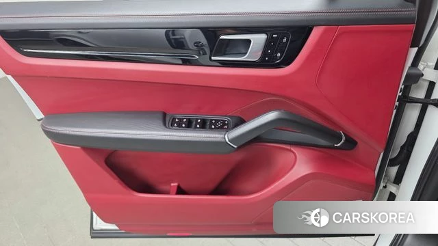 Porsche Cayenne (PO536) id 4671629 из Кореи 16
