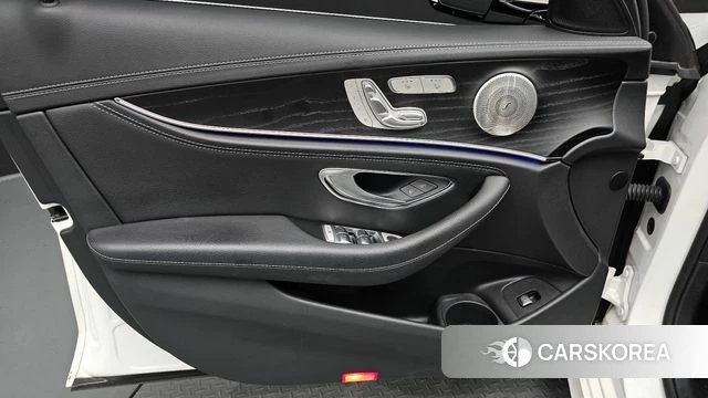 Mercedes-Benz E-Class W213 id 4524522 из Кореи 16