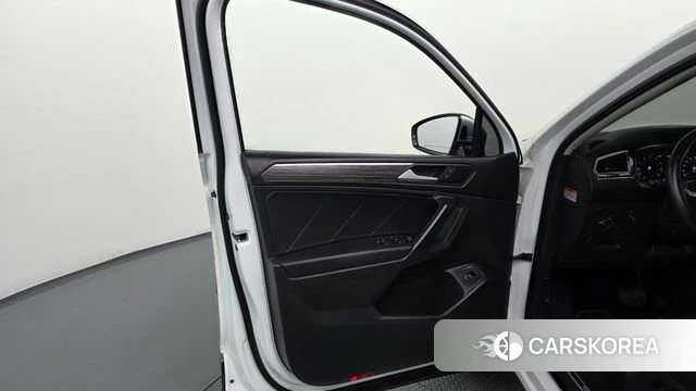 Volkswagen Tiguan Allspace id 4871362 из Кореи 16