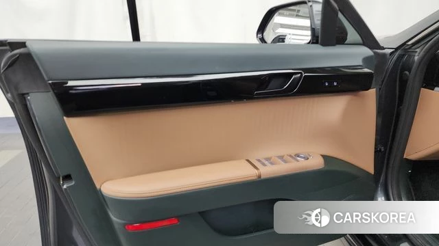 Hyundai Grandeur Hybrid (GN7) id 4427793 из Кореи 16