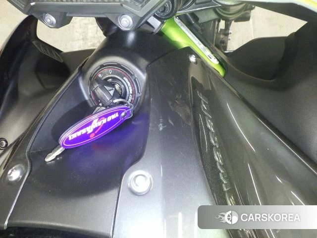 Kawasaki Z900 id 3950300 из Японии 16