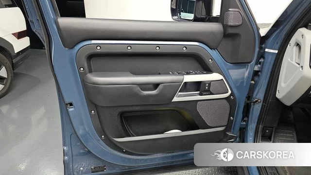 Land Rover Defender (L663) id 4619145 из Кореи 16