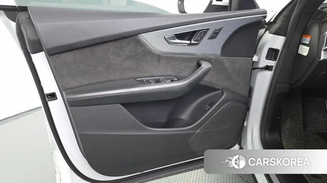 Audi Q8 (4M) id 4293675 из Кореи 16