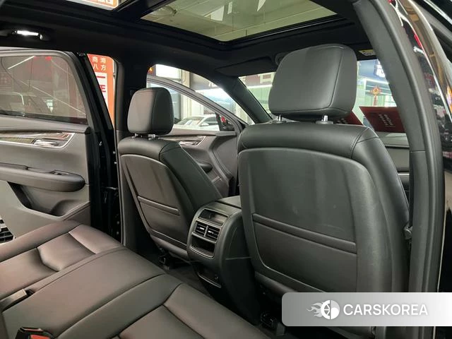 Cadillac XT5 id 4254065 из Китая 16