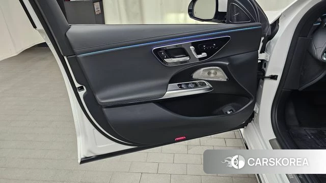 Mercedes-Benz E-Class W214 id 4719854 из Кореи 16