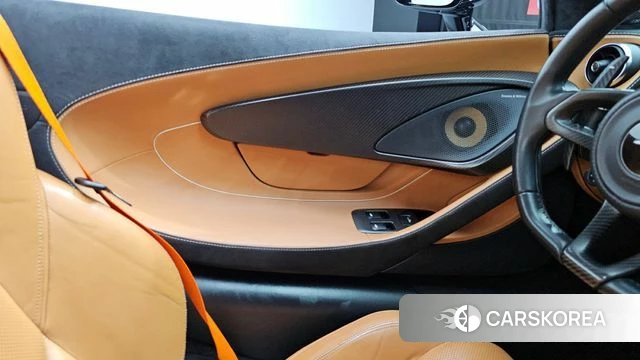 McLaren 570S id 4351272 из Кореи 16