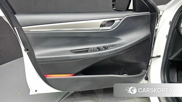 Hyundai The New Grandeur IG Hybrid id 4676121 из Кореи 16