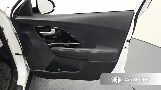 Kia The New Niro id 4732153 из Кореи 16