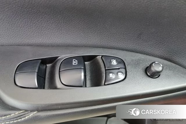 Nissan TIIDA id 4320967 из Китая 16