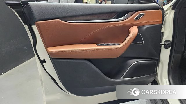 Maserati Levante id 4586724 из Кореи 16