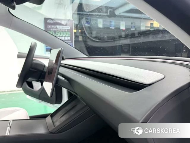 Tesla Model 3 id 4228444 из Китая 16