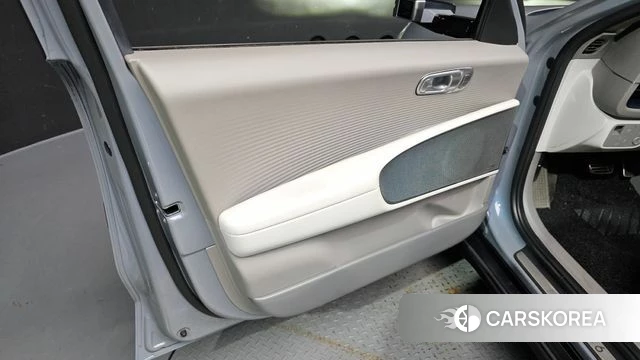 Hyundai Ionic 6 id 4516816 из Кореи 16