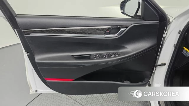 Hyundai Grandeur IG id 4448356 из Кореи 16