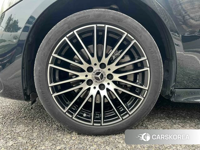 Mercedes-Benz Class C id 4313496 из Китая 16