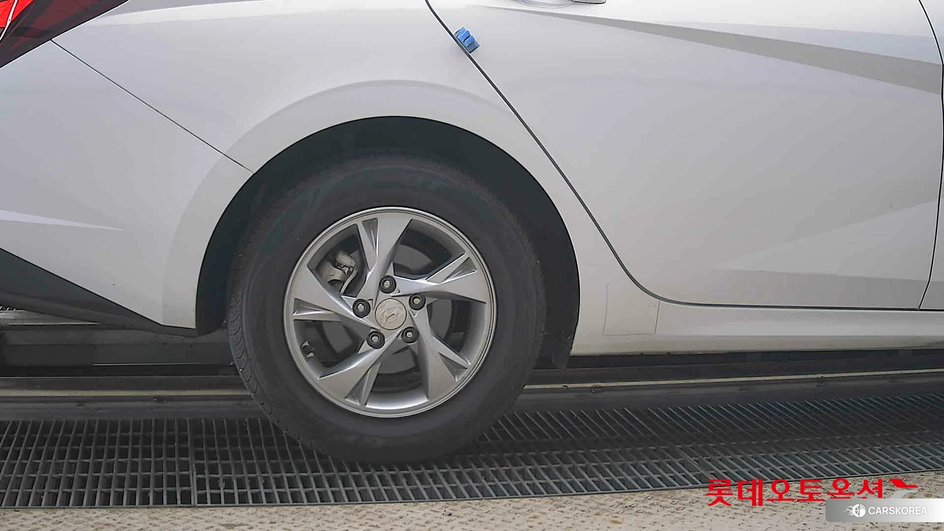 Hyundai Avante id 4909207 из Кореи 16