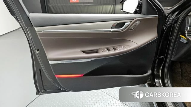 Hyundai The New Grandeur IG id 4268891 из Кореи 16