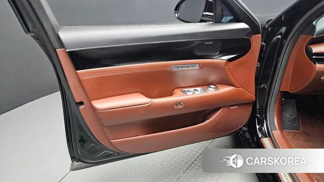 Genesis G90 (RS4) id 4613596 из Кореи 16