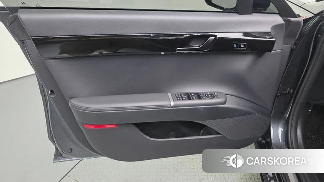 Hyundai Grandeur Hybrid (GN7) id 4853597 из Кореи 16