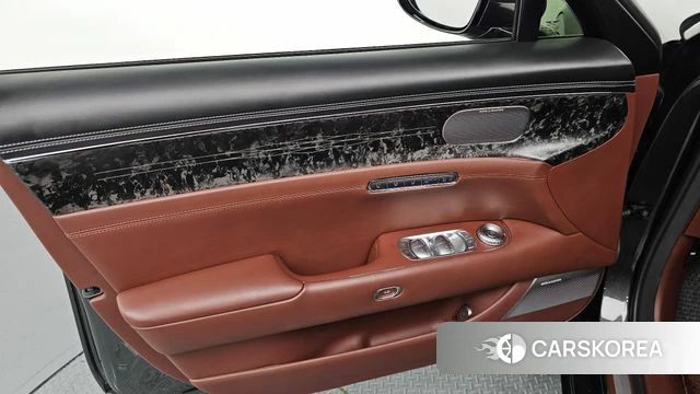 Genesis G90 (RS4) id 4388919 из Кореи 16