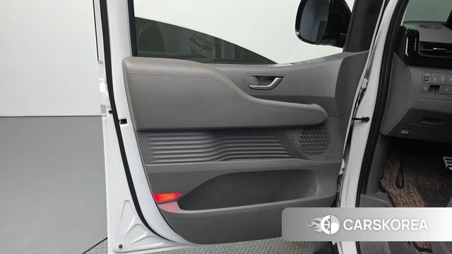Hyundai Staria id 4548690 из Кореи 16