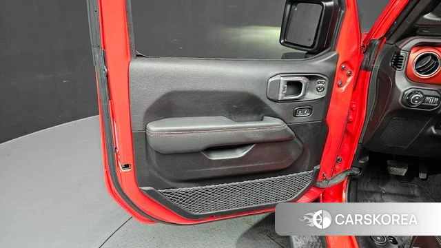 Jeep Wrangler (JL) id 4356000 из Кореи 16