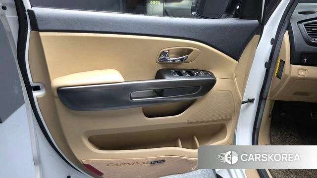 Kia The New Carnival id 4543703 из Кореи 16