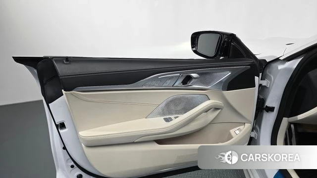 BMW 8 Series (G15) id 4493792 из Кореи 16