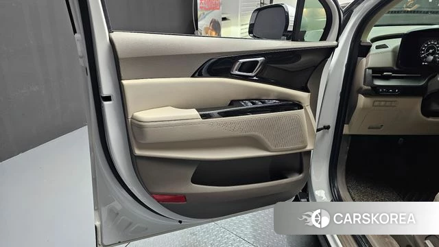 Kia Carnival 4th generation id 4410032 из Кореи 16