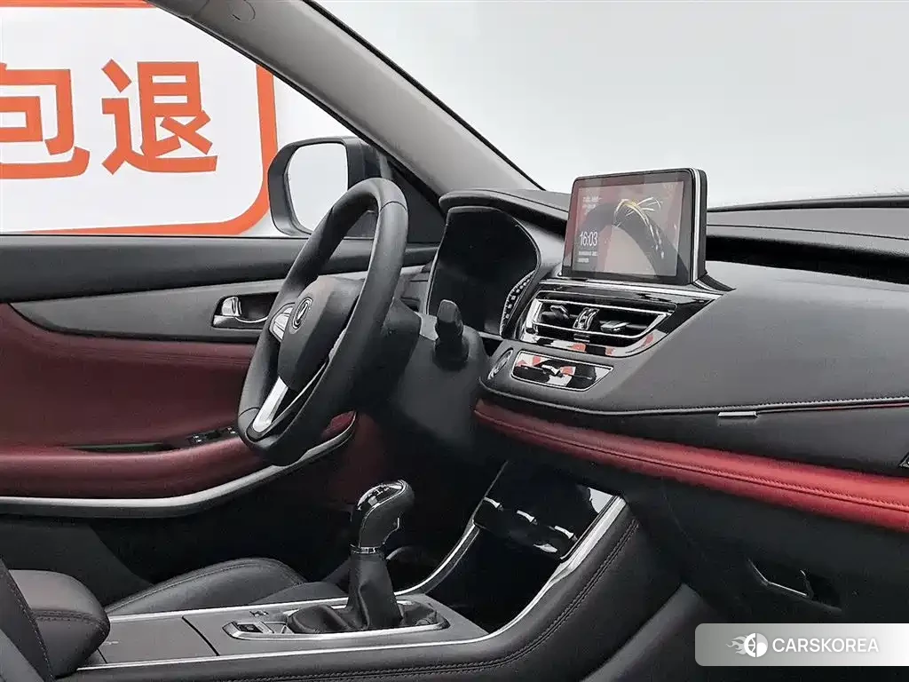 Chang'an Changan CS75 id 4515342 из Китая 16