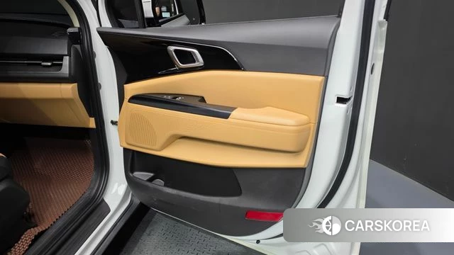 Kia Carnival 4th generation id 4482182 из Кореи 16