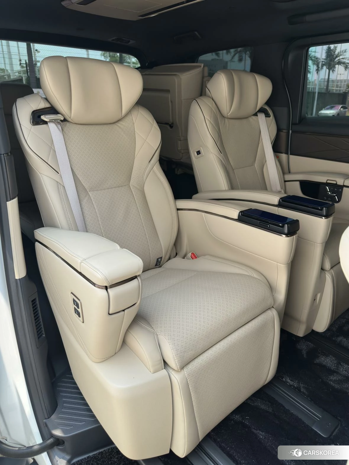 Toyota Vellfire id 4513971 из Китая 16